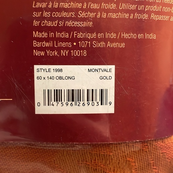 Woven Jacquard Tablecloth 60 X 140 oblong. Perfect for Fall/Thanksgiving - Picture 9 of 9